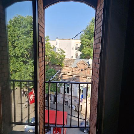 Hotel New Royal Tbilisi Zewnętrze zdjęcie