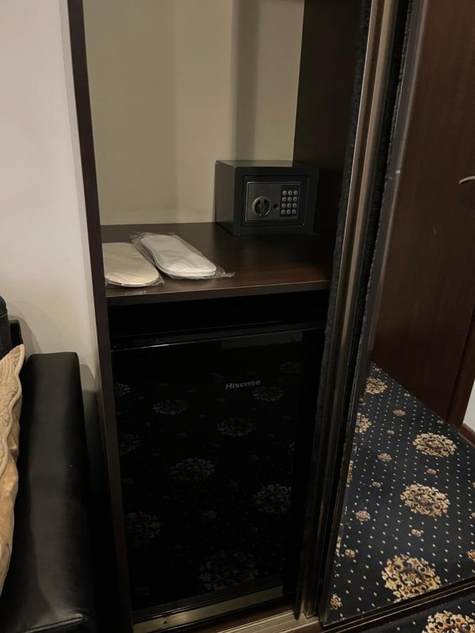 Hotel New Royal Tbilisi Zewnętrze zdjęcie