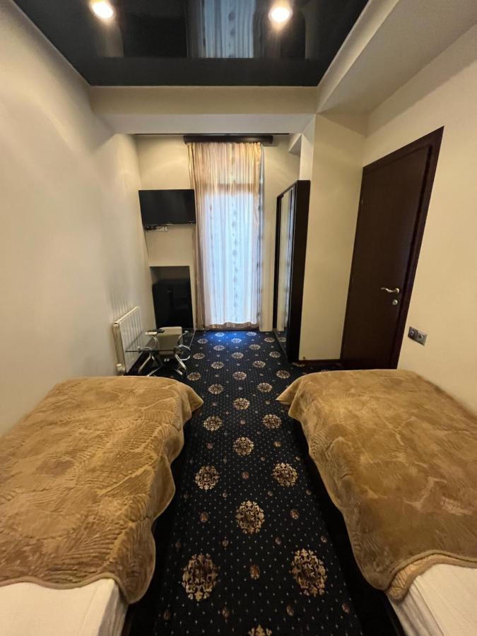 Hotel New Royal Tbilisi Zewnętrze zdjęcie