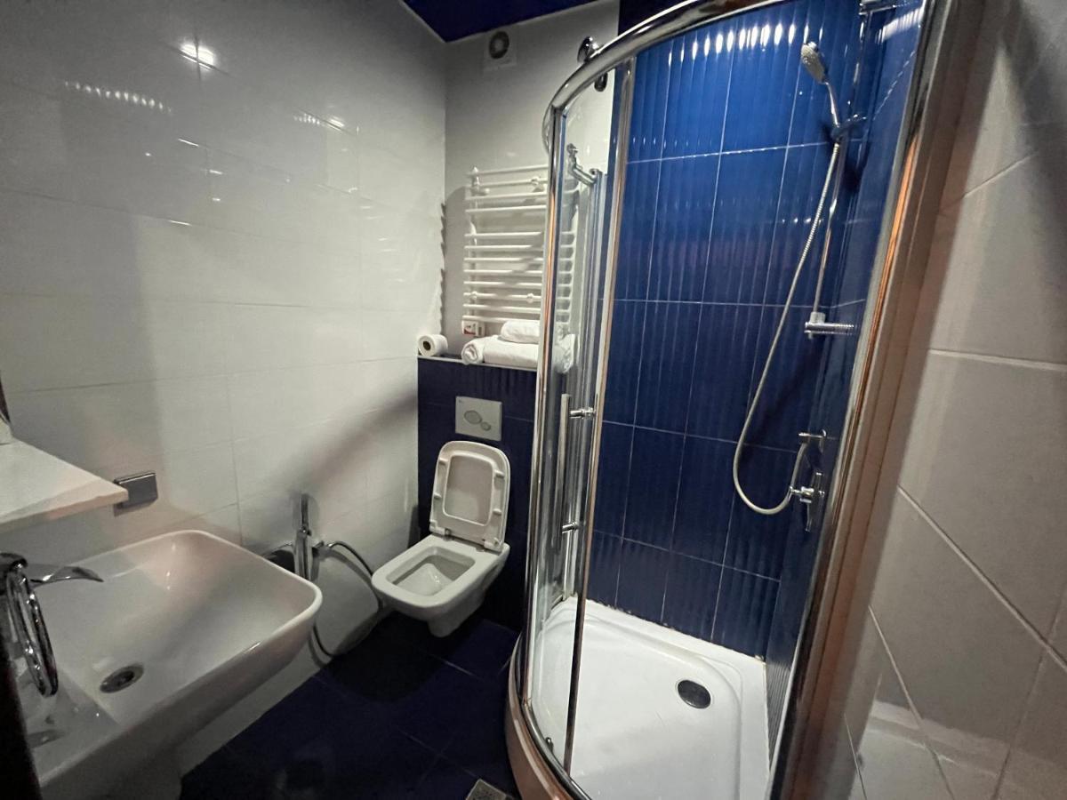 Hotel New Royal Tbilisi Zewnętrze zdjęcie