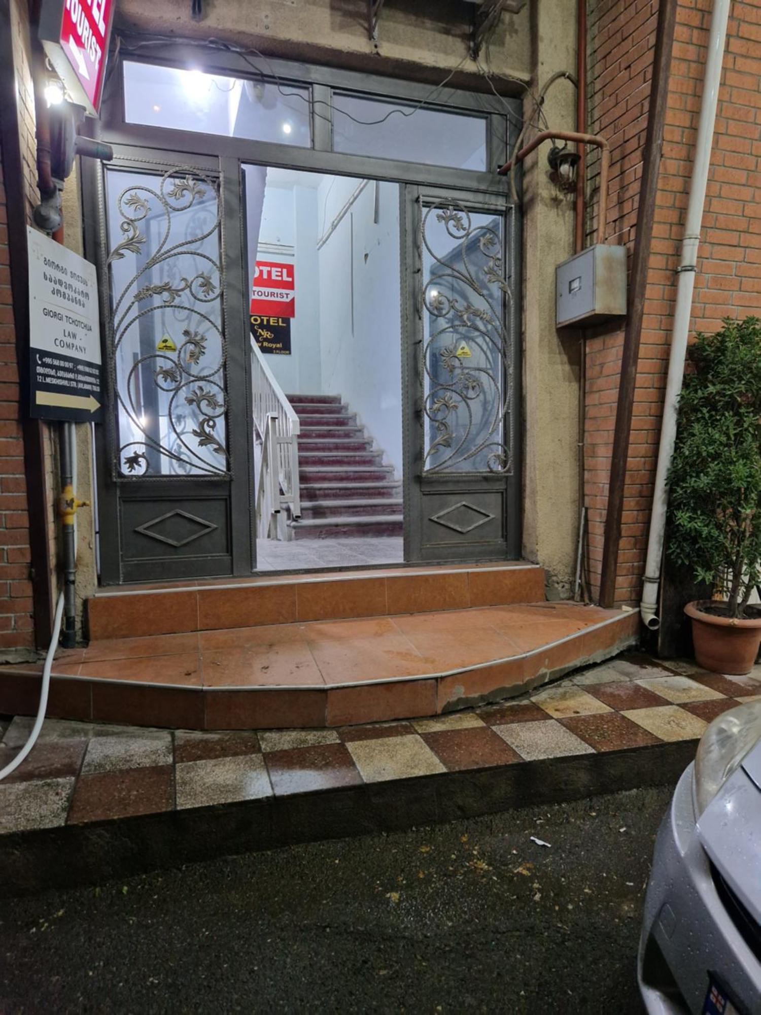 Hotel New Royal Tbilisi Zewnętrze zdjęcie